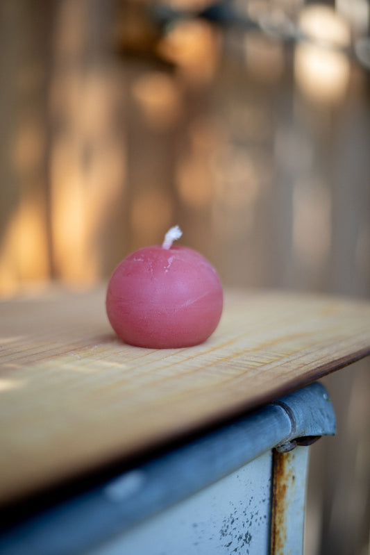 Sweet Pea Small Sphere